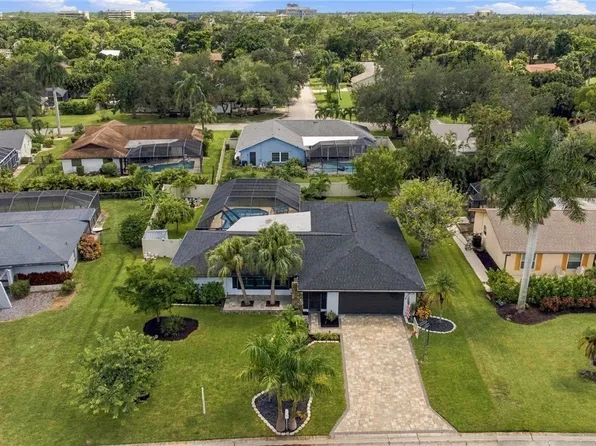 1438 Claret Ct, Fort Myers, FL 33919