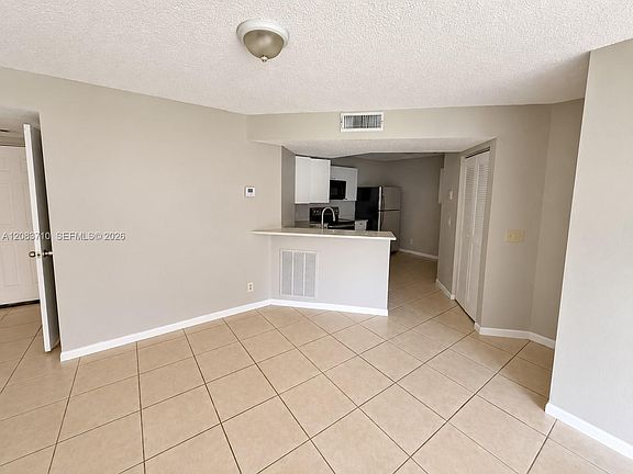 3rd image of 8821 Wiles Rd APT 102