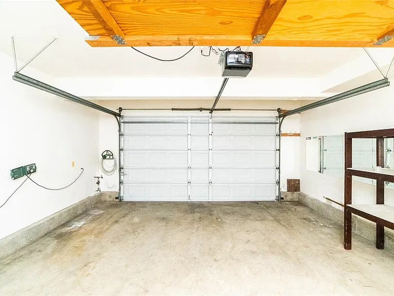 149 Trellis Ln — Photo 22