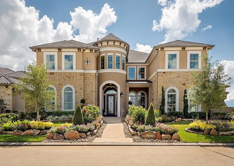 1st image of 18019 Dockside Landing Dr