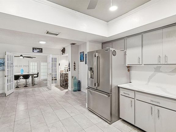 3rd image of 2441 SW 43rd Ave