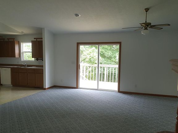 4th image of 21 Whiterock Ln