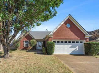2728 Breezy Ridge Trl, Cordova, TN 38016