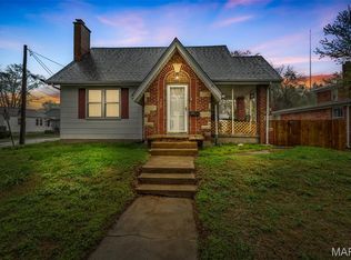 399 Roberts St, Ste Genevieve, MO 63670