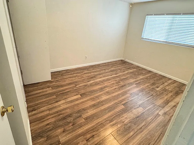 2424 24305 India Street 2429 2435.5 Kettner Blvd — Photo 6