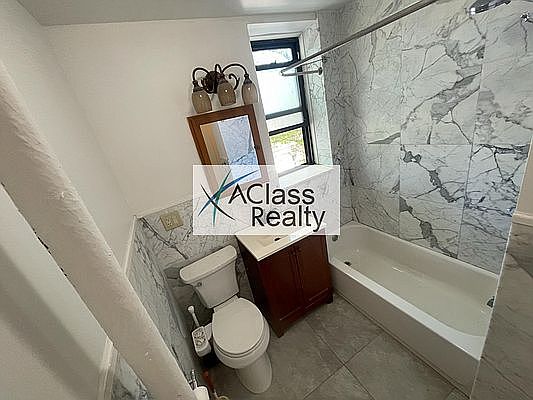 5th image of 159-10 Sanford Ave #301
