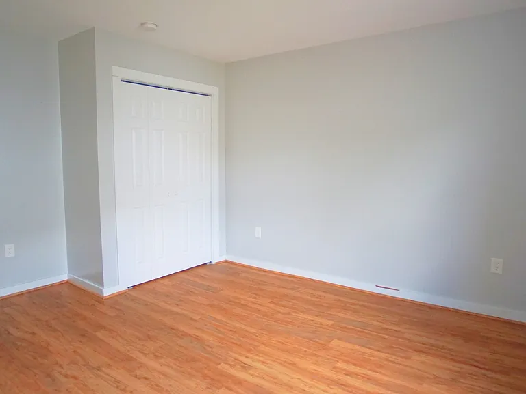 143-149 Protection Ave #143 — Photo 5