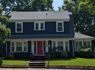 632 East Ave, Pawtucket, RI 02860