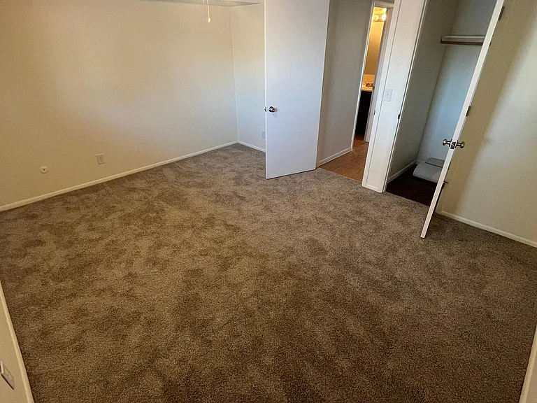 1692 Taft St — Photo 6