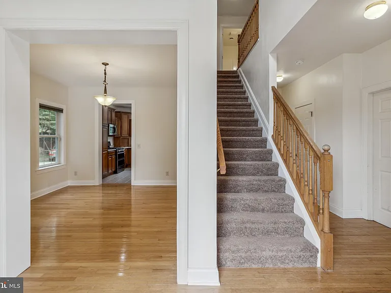 9818 Lyons Mill Rd — Photo 5