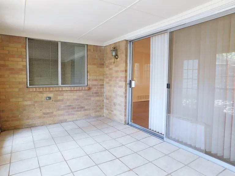 2204 Canterbury Ct #2204 — Photo 24