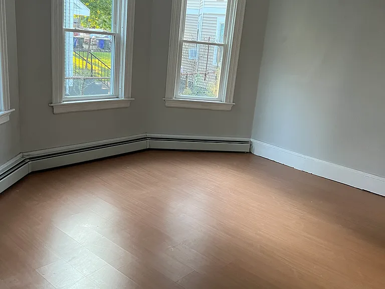 37 Reynolds Ave #37 — Photo 5