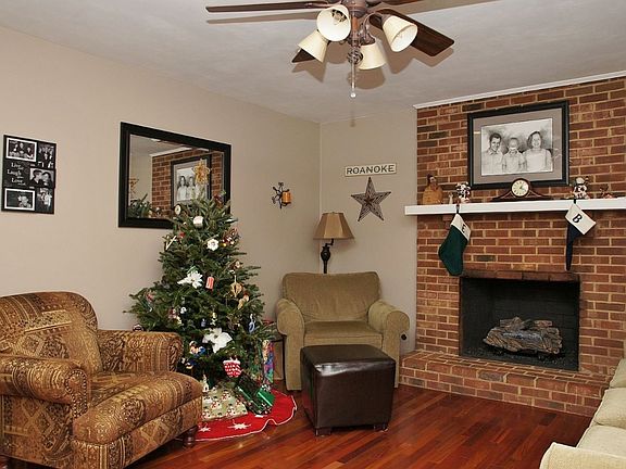 3rd image of 5423 Taney Dr NW