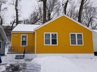 3055 Read St, Omaha, NE 68112
