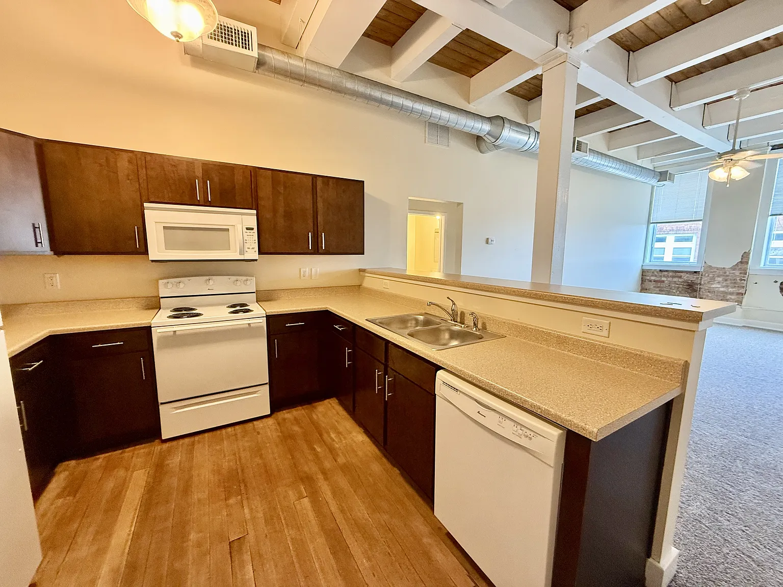 Phillips Lofts - 300 — Photo 3