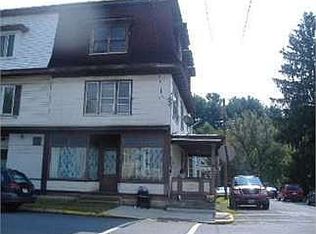 23 Valley St, New Philadelphia, PA 17959