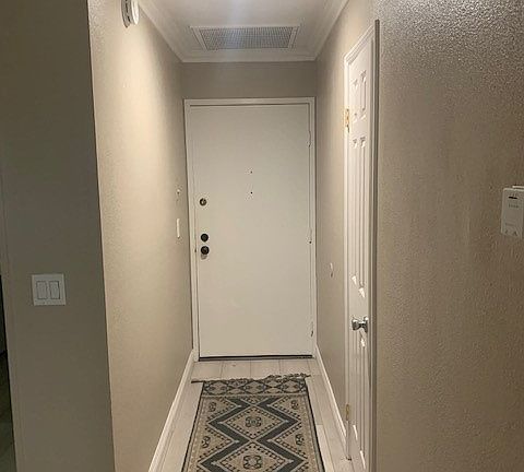 3rd image of 21650 Burbank Blvd Unit 318
