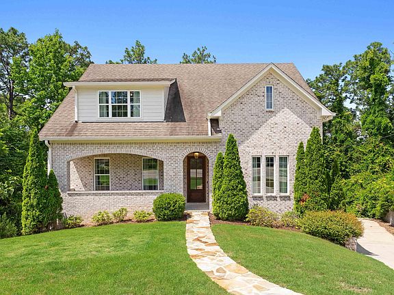 2nd image of 3532 Lynngate Cir