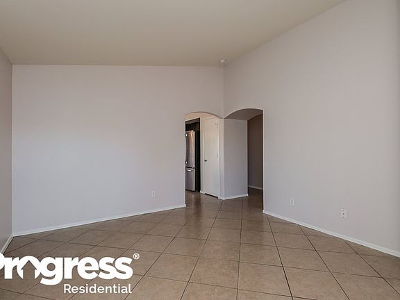 3rd image of 11932 W Dahlia Dr