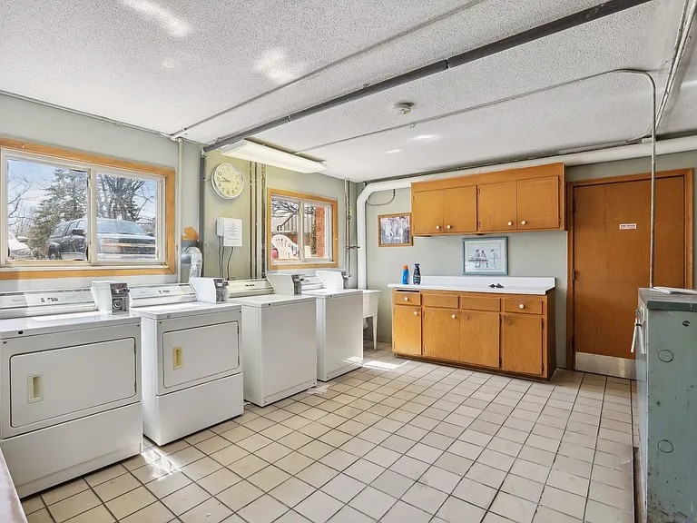 Unity View Apartments - 476 75th Ave NE — Photo 13