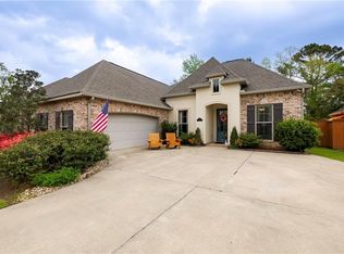 608 Brown Thrasher Loop N, Madisonville, LA 70447