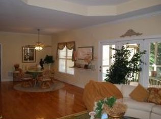 1035 Waterbrooke Ln, Johnson City, TN 37604