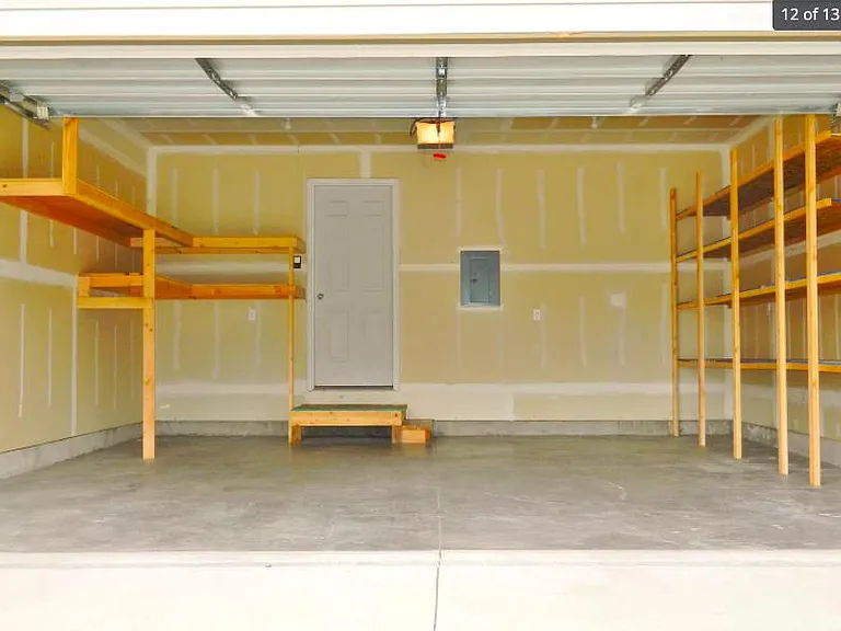 27 Stratford Dr — Photo 18