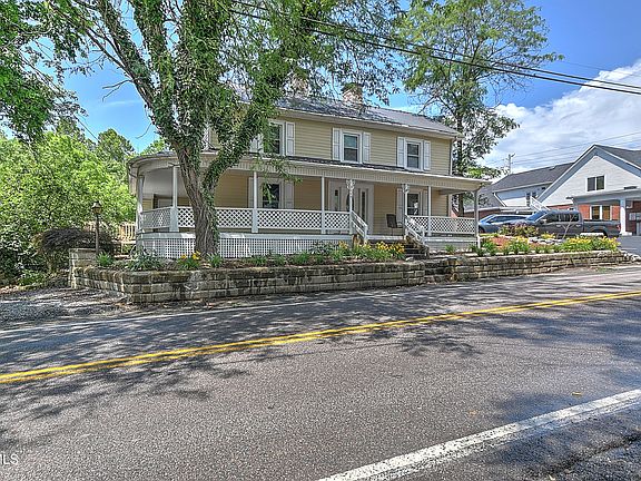 2nd image of 3449 Tennessee #126