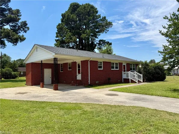 1813 Fearing Ave, Elizabeth City, NC 27909