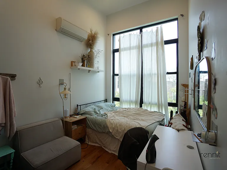 1165 Greene Ave #3 — Photo 10