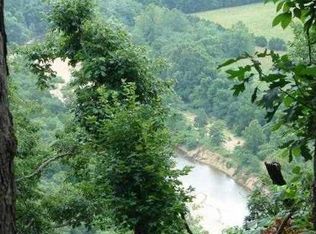 2056 County Road 3027 #3, Eureka Springs, AR 72632