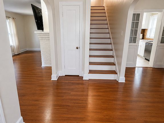 2nd image of 629 Watson Ave