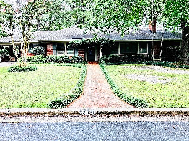 1st image of 1714 Forest Hill Dr