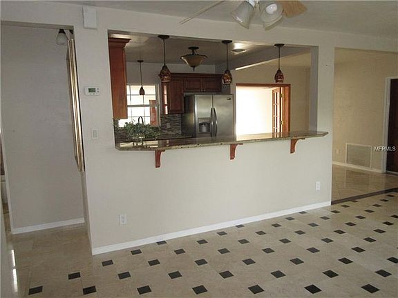3rd image of 5070 35th Ave N