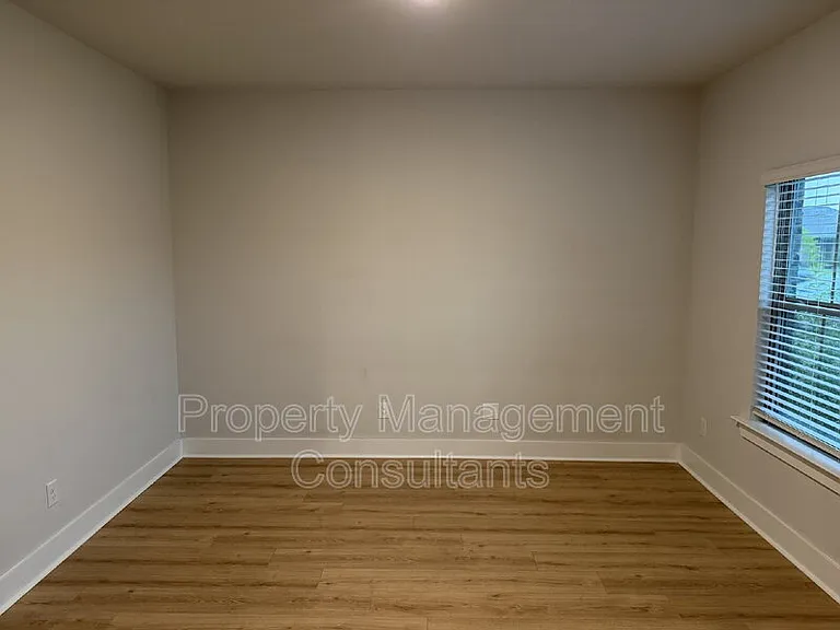 14872 Demarie Ln — Photo 5
