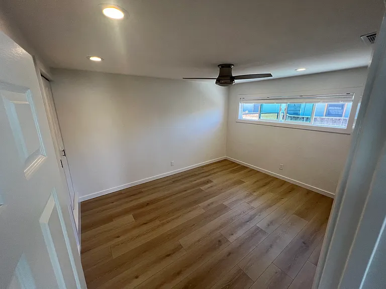 225 Avenida Serra #A — Photo 11