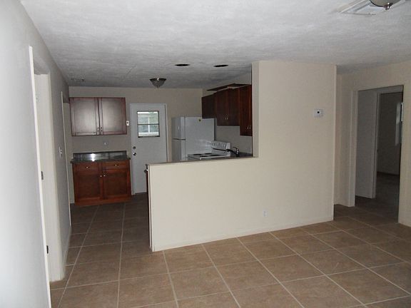 4th image of 1513 NE 30th St