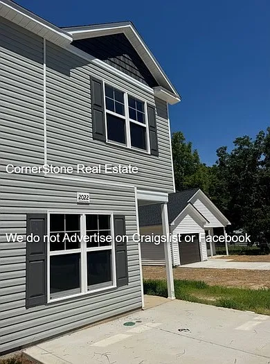 3 bed, 2.5 bath, 1494 sqft, $1,390 — Photo 4