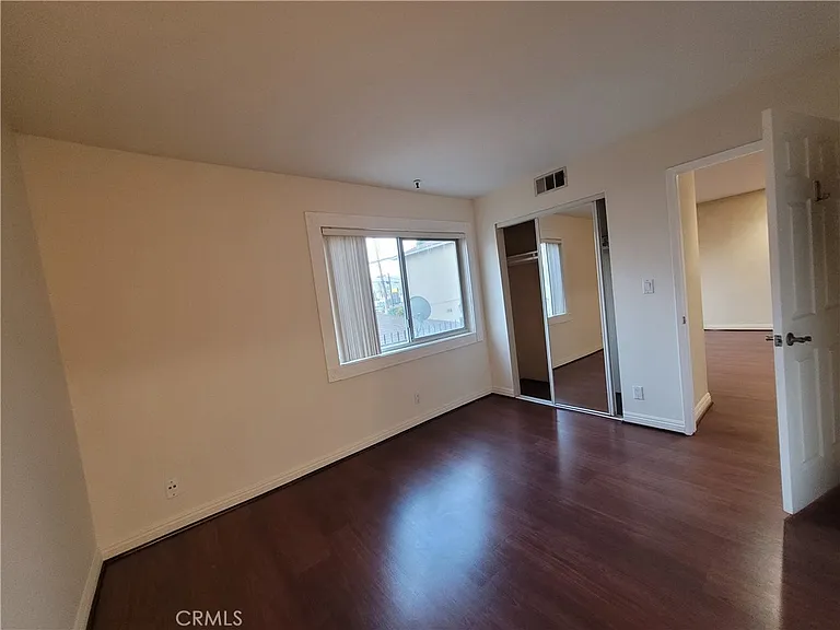 11041 La Maida St #3 — Photo 16