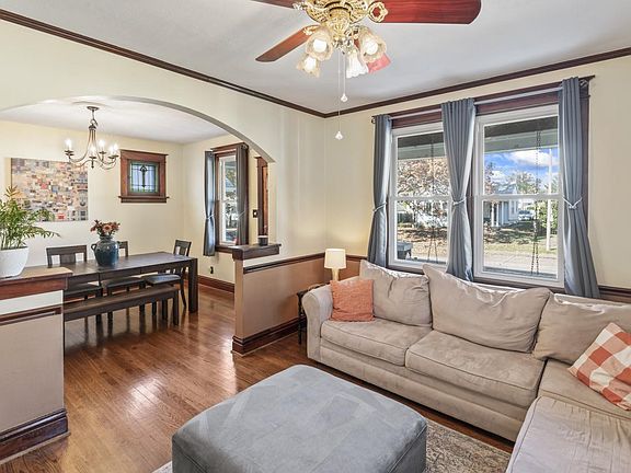 2nd image of 6016 Arthur Ave