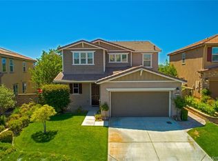 24322 La Montura Dr, Santa Clarita, CA 91354