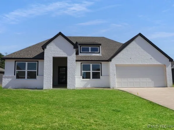 15907 E 75th Pl, Owasso, OK 74055