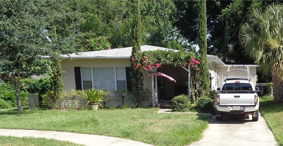 1st image of 1109 Briercliff Dr