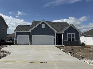 3700 Bishops Cap Dr, Franksville, WI 53126
