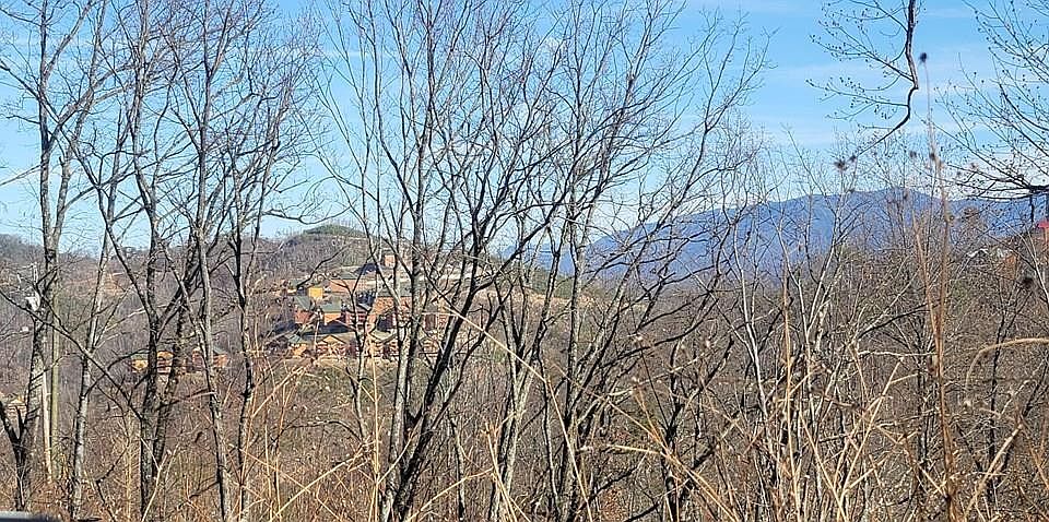 1st image of 507 Pinecrest Dr Lot 507
