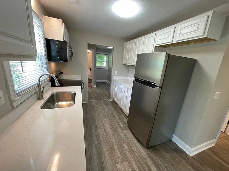 117 Clark Station Rd — Photo 6