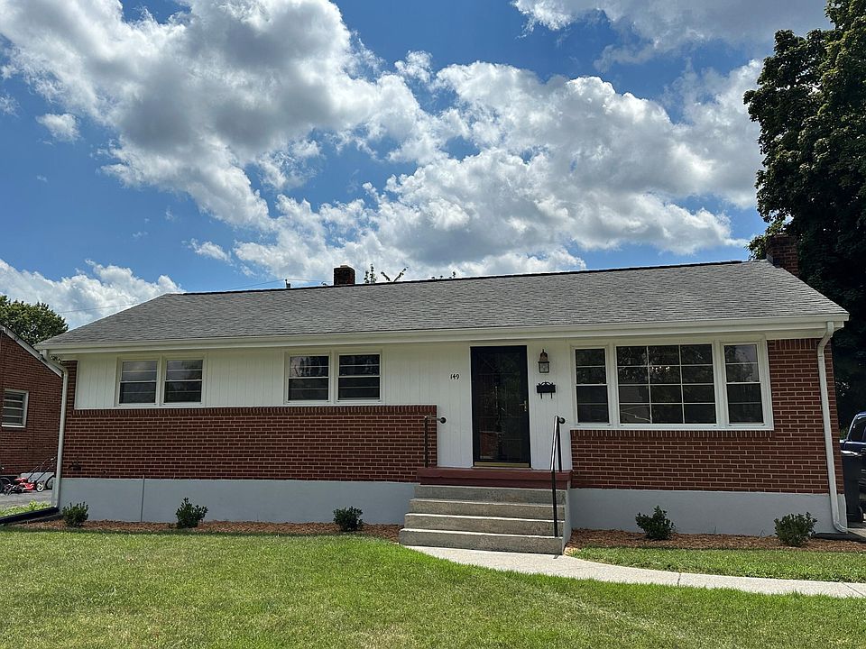 1st image of 149 Hurst Ave NE