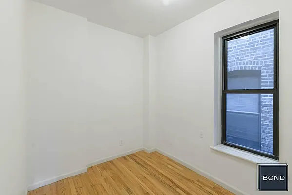 Rented by Bond New York | media 4