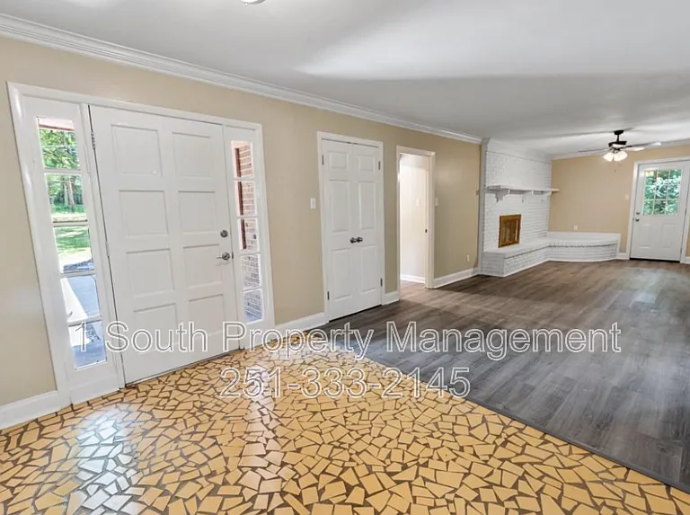 4316 David St — Photo 3