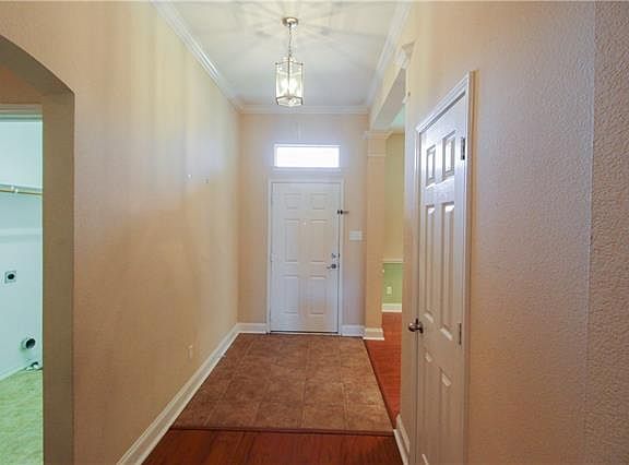 4th image of 2664 Gardendale Dr